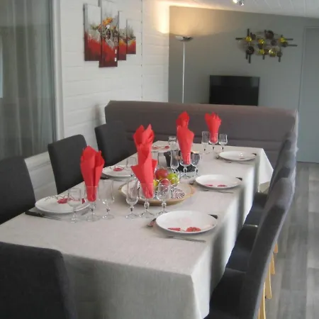 Chalet Conge-sur-orne, 3 Pieces, 6 Personnes - Fr-1-410-246