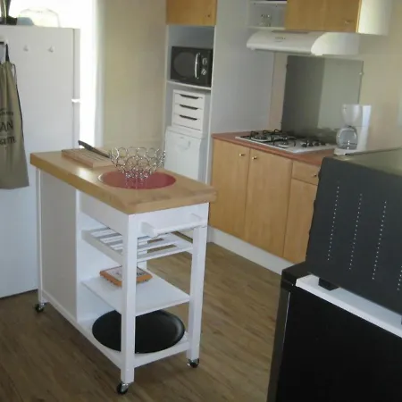 Chalet Conge-sur-orne, 3 Pieces, 6 Personnes - Fr-1-410-246 *